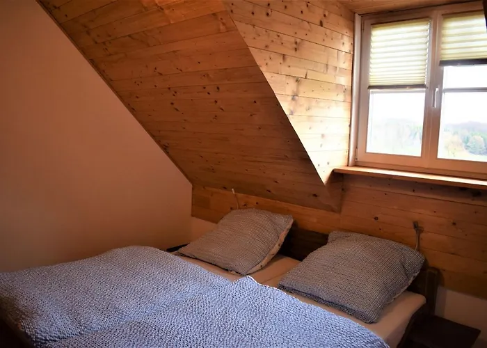 Caecilienhof 아파트 *