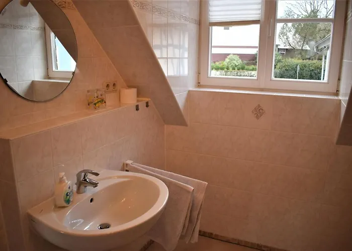 Caecilienhof * Birstein